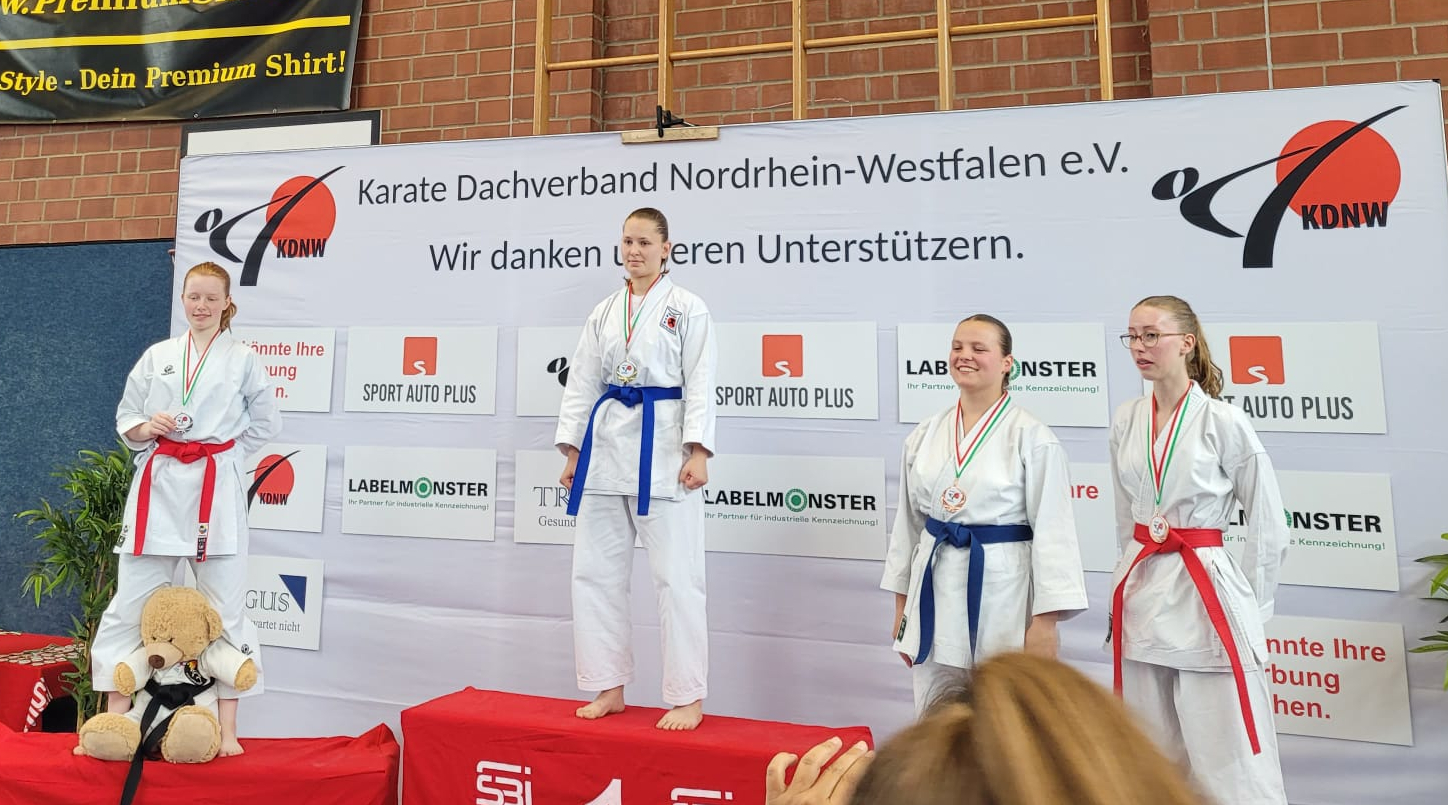 Die Siegerehrung bei der Bezirksmeisterschaft Westfalen 2025